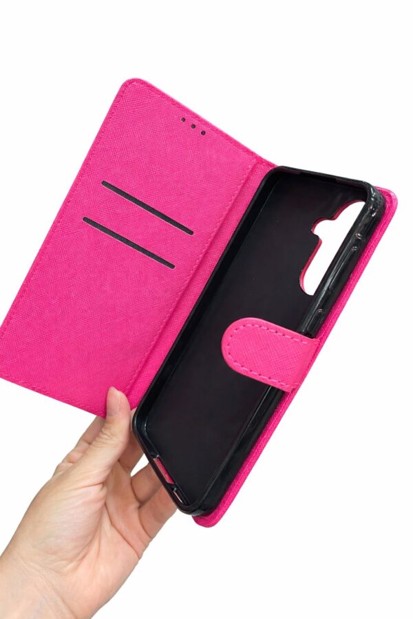 111a760b-5a2b-4232-9d81-21b3ea1ad106 Funda libro Samsung a36