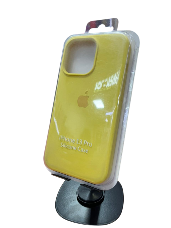 Funda original logo Silicona iPhone 13 pro