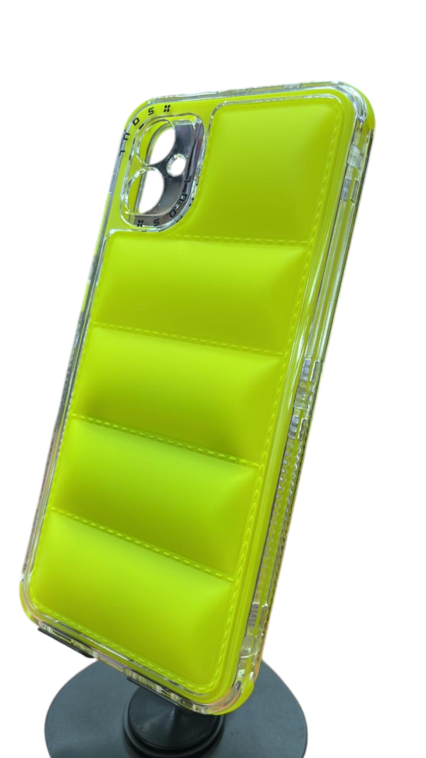 Funda puffer Samsung a06