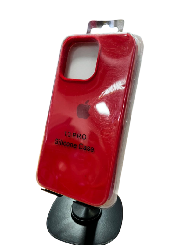 Funda original logo Silicona iPhone 13 pro