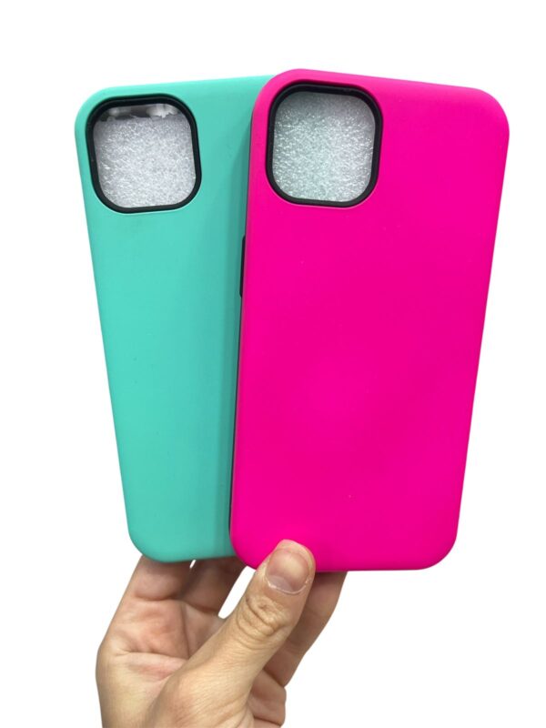 Funda rigida iPhone 13